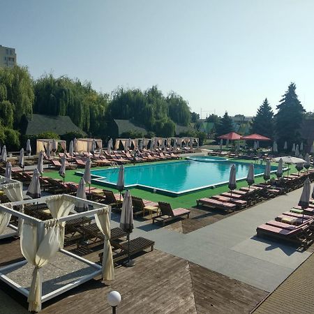 Edem Hotel Chubynske Extérieur photo