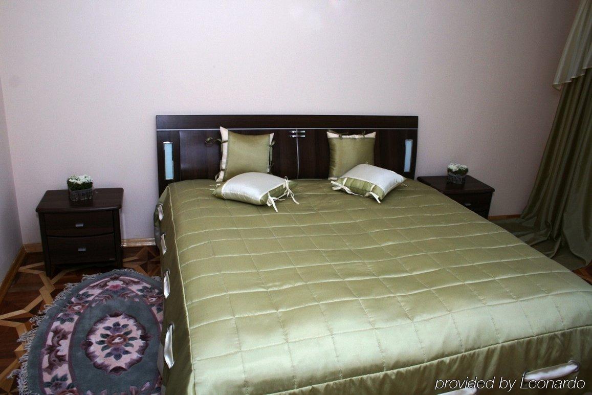 Edem Hotel Chubynske Chambre photo